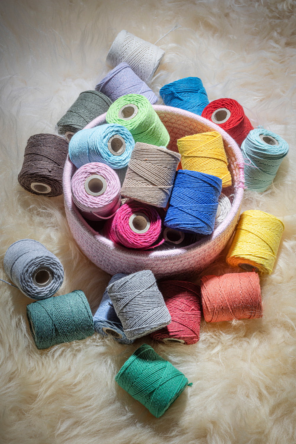 Corde macramé 1 mm – marron chocolat – 65 m – coton recyclé double retors