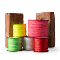 Metskoord groepsfoto - fluogeel, fluogroen, rood, fluoroos en wit metseltouw of metselaarskoord in polyamide en polyester